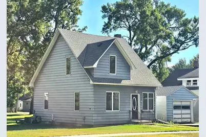 204 E 1st Street, Morris, MN 56267 - Photo 1