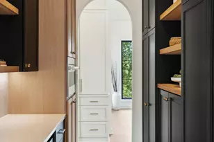 18540 Azure Rd, Wayzata, MN 55391 - Photo 4