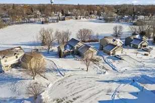 634 Chaucer Ln, Watertown, MN 55388 - Photo 38