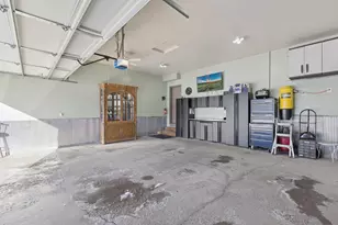 634 Chaucer Ln, Watertown, MN 55388 - Photo 36