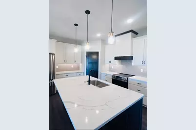 158 Sandstone Drive NW, Eyota, MN 55934 - Photo 2