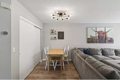 1724 Weston Lane, Shakopee, MN 55379 - Photo 4