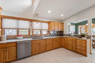 19439 E Tri Oak Cir NE, Wyoming, MN 55092 - Photo 16