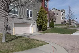 9630 Independence Cir, Chanhassen, MN 55317 - Photo 30