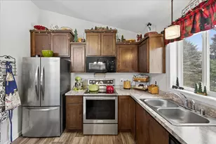 780 S Rush Creek Ln, Rush City, MN 55069 - Photo 8