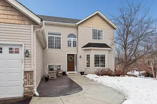 2181 Jean Way, Elko New Market, MN 55054 - Photo 2