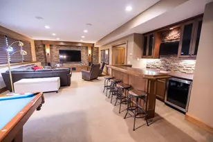 230 Board Cir, Saint Paul, MN 55115 - Photo 18