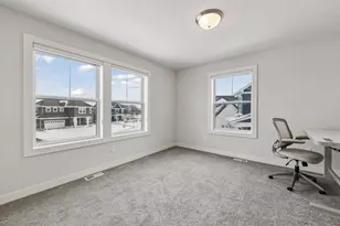 6381 Harvest Trl, Chaska, MN 55318 - Photo 16