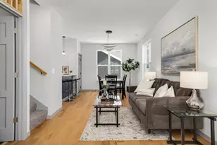 947 Earl St, Saint Paul, MN 55106 - Photo 6