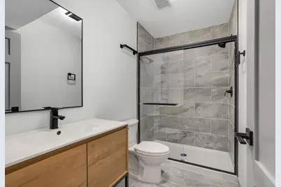 947 Earl Street, Saint Paul, MN 55106 - Photo 28