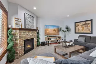 9787 Sky Ln, Eden Prairie, MN 55347 - Photo 56