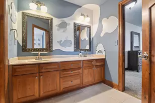 9787 Sky Ln, Eden Prairie, MN 55347 - Photo 44