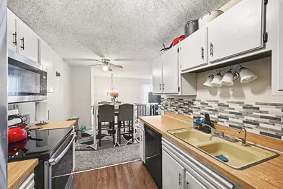 3686 Conroy Court, Inver Grove Heights, MN 55076 - Photo 10