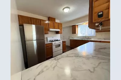 6436 Indiana Avenue N, Brooklyn Center, MN 55429 - Photo 6