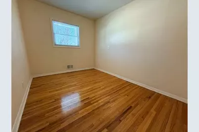 6436 Indiana Avenue N, Brooklyn Center, MN 55429 - Photo 8