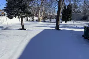 6436 Indiana Ave N, Brooklyn Center, MN 55429 - Photo 20