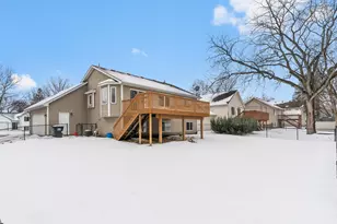 817 Spruce St, Farmington, MN 55024 - Photo 6
