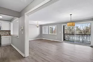 8940 Neill Lake Rd, Eden Prairie, MN 55347 - Photo 2