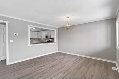 8940 Neill Lake Road #135E, Eden Prairie, MN 55347 - Photo 8