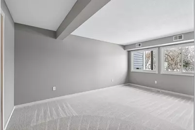 8940 Neill Lake Road #135E, Eden Prairie, MN 55347 - Photo 22