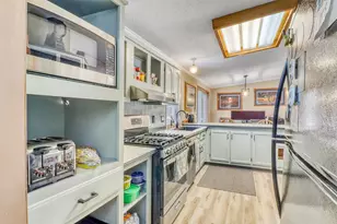 6920 2nd St N, Moorhead, MN 56560 - Photo 12