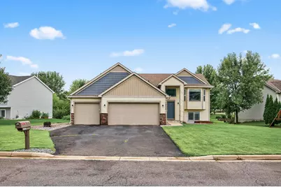 1805 10th Street NE, Buffalo, MN 55313 - Photo 1