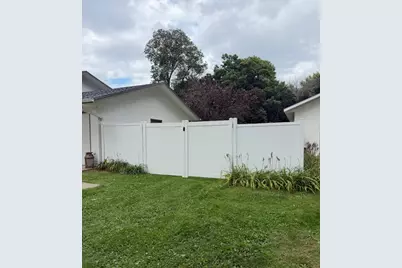 677 Highway 96 W, Shoreview, MN 55126 - Photo 18