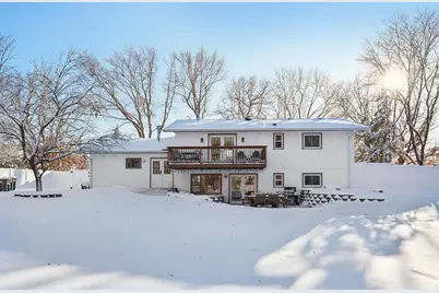 677 Highway 96 W, Shoreview, MN 55126 - Photo 14