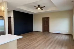 2555 Sutherland Dr, Worthington, MN 56187 - Photo 12