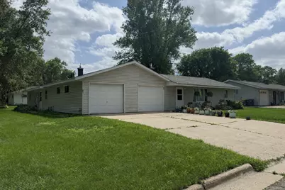 801 14th Avenue SW, Willmar, MN 56201 - Photo 1