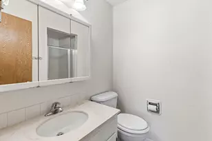 2710 Dale St N, Roseville, MN 55113 - Photo 14