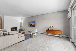 2710 Dale St N, Roseville, MN 55113 - Photo 6