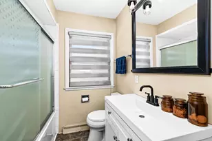 105 Lyons St, Duluth, MN 55811 - Photo 8