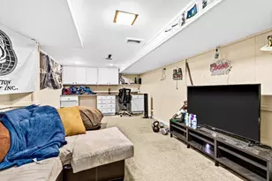 105 Lyons St, Duluth, MN 55811 - Photo 14