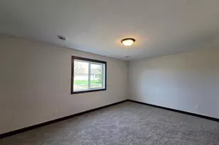 707 Council Court, Ellendale, MN 56026 - Photo 22