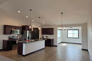 707 Council Court, Ellendale, MN 56026 - Photo 2