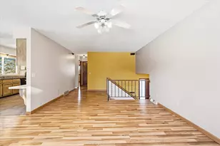 6037 Aztec Trail, North Branch, MN 55056 - Photo 14