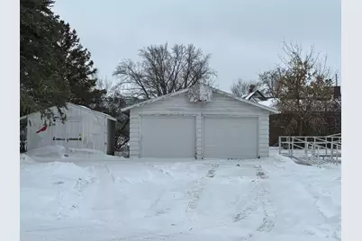 1014 2nd Street SE, Wadena, MN 56482 - Photo 2