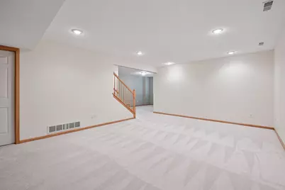 8410 Burlwood Drive, Chanhassen, MN 55317 - Photo 36