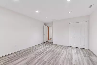 8410 Burlwood Drive, Chanhassen, MN 55317 - Photo 38