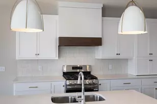 5380 176th St, Lakeville, MN 55044 - Photo 10