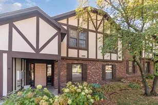 5157 Balmoral Ln, Bloomington, MN 55437 - Photo 2