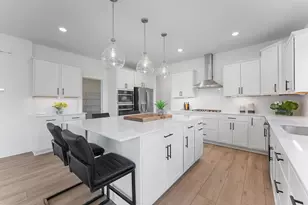 8887 Binder Wy, Woodbury, MN 55129 - Photo 2