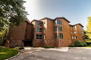 415 S 4th St, Marshall, MN 56258 - Photo 22