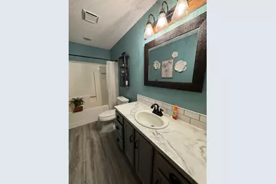 415 S 4th Street #C1, Marshall, MN 56258 - Photo 14