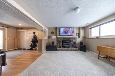 225 Cardinal Lane, Chaska, MN 55318 - Photo 12