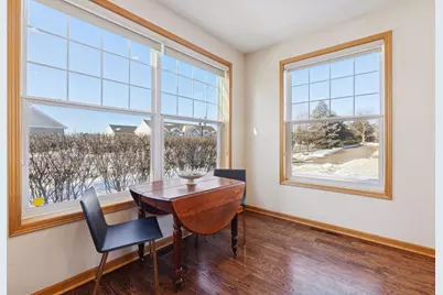 5780 Prairie Ridge Drive, Shoreview, MN 55126 - Photo 8