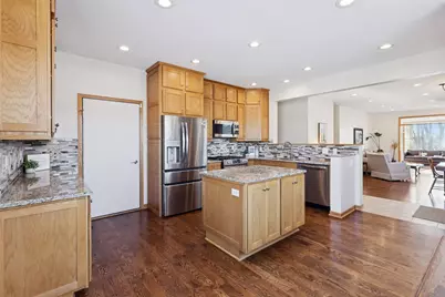 5780 Prairie Ridge Drive, Shoreview, MN 55126 - Photo 6