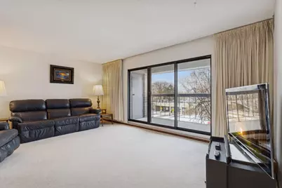2885 Knox Avenue S #404, Minneapolis, MN 55408 - Photo 6