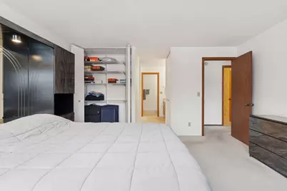 2885 Knox Avenue S #404, Minneapolis, MN 55408 - Photo 18